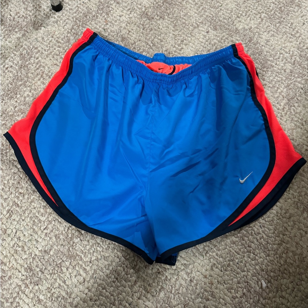 Running shorts